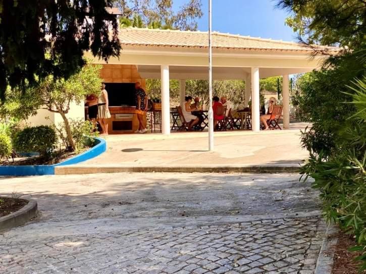 Flamingos With 2 Swimming Pool Com Check In E Check Out Ao Domingo Em Julho E Agosto Albufeira