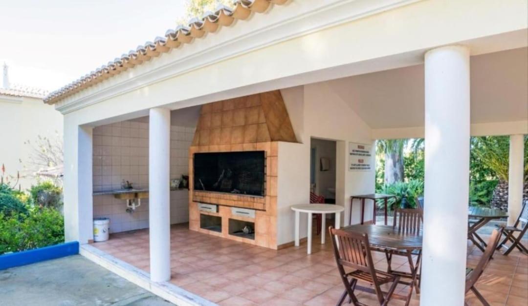 Flamingos With 2 Swimming Pool Com Check In E Check Out Ao Domingo Em Julho E Agosto